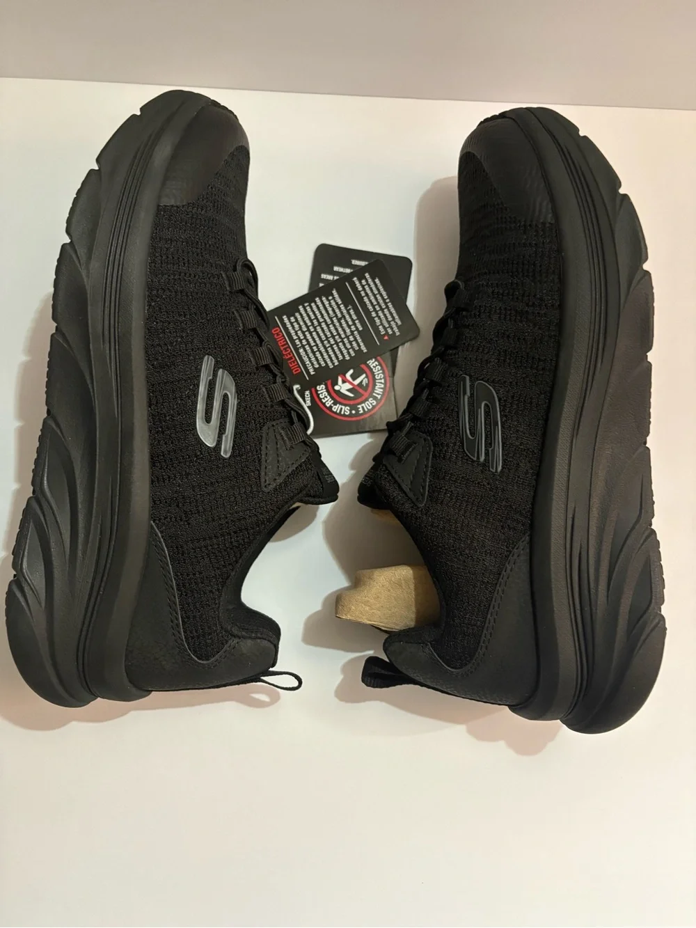 Skechers Men's Black Performance Walking Sneakers
